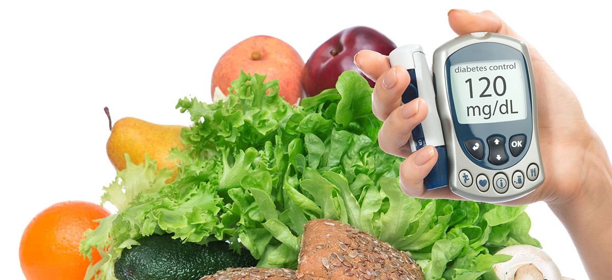 salad with diabetes monitor